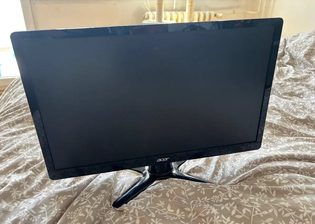 Acer G226HQL 21,5” Full HD monitor – bez adaptéru