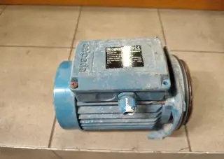 Motor k čerpadlu calpeda