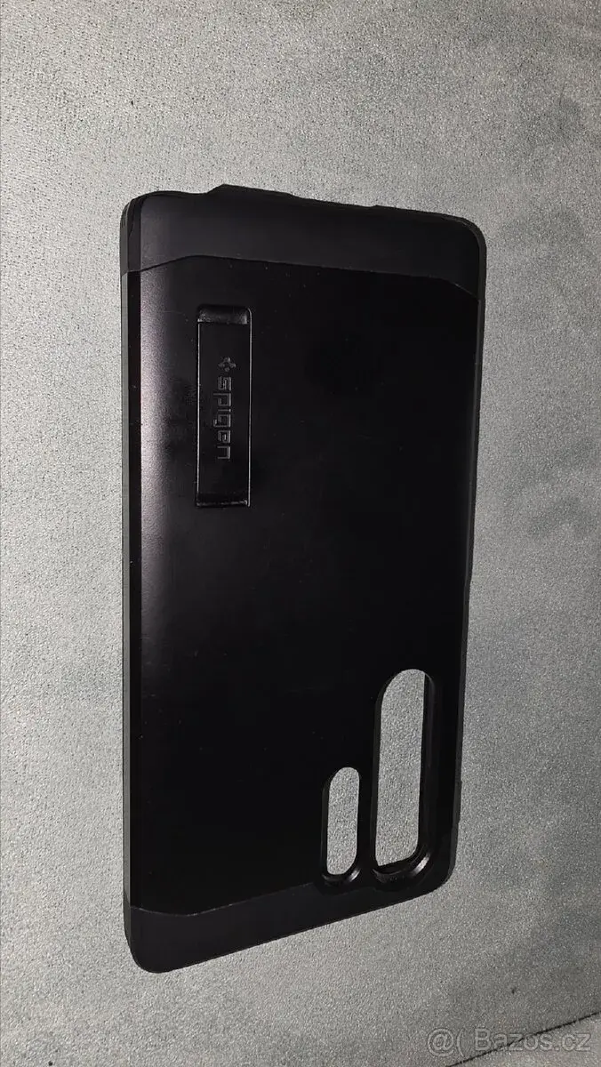 Odolný kryt Spigen na Samsung S25 ultra