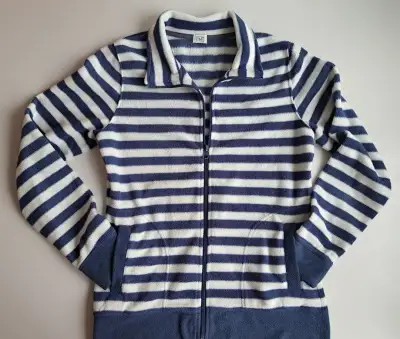 fleas mikina na zip, vel. 38, zn. F&F