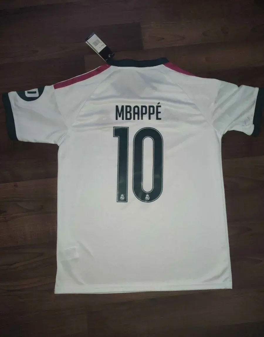 Fotbalový dres Mbappé Real Madrid 2026/27