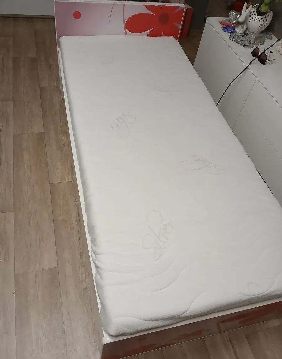 Dětská postel 180x80cm