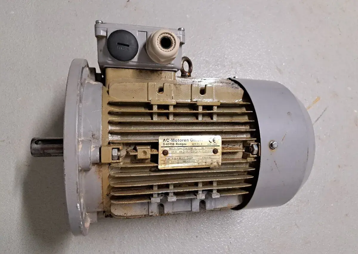 Přírubový elektromotor 4 kW, 1430 ot.