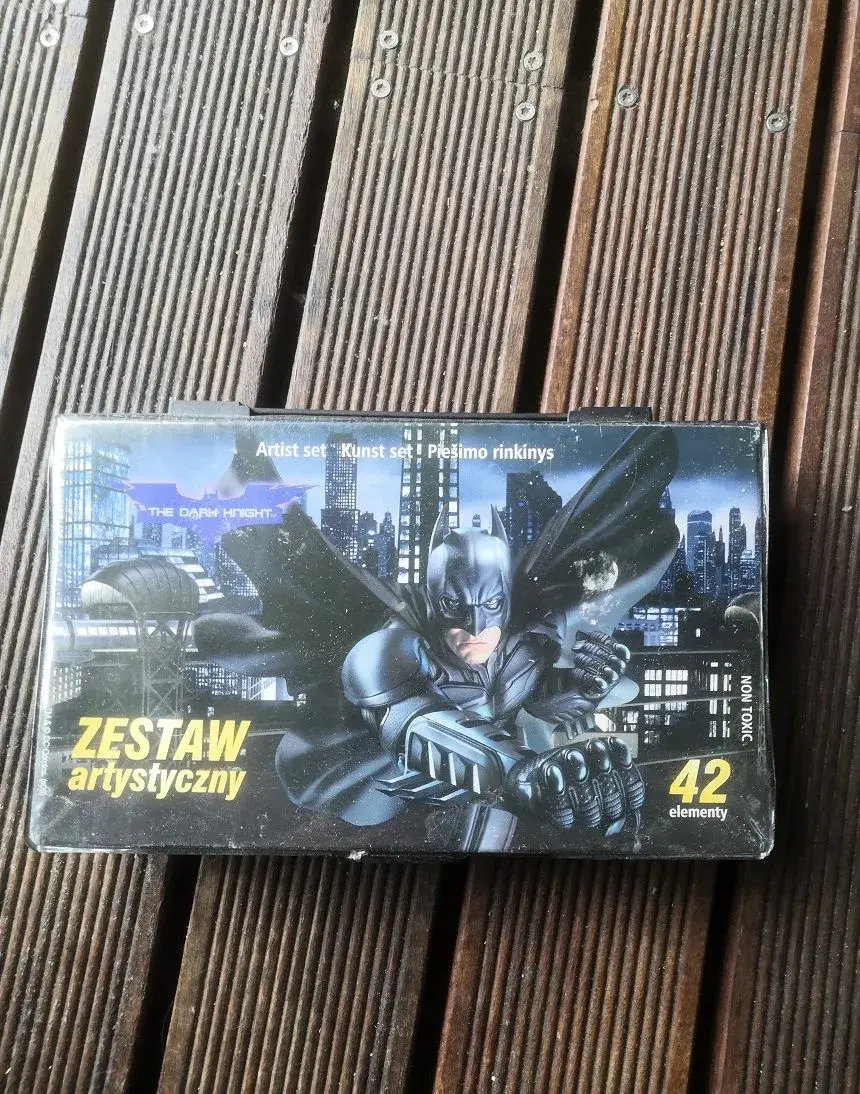 Voskovky, pastelky, ořezávátko v pouzdře Batman+zdarma
