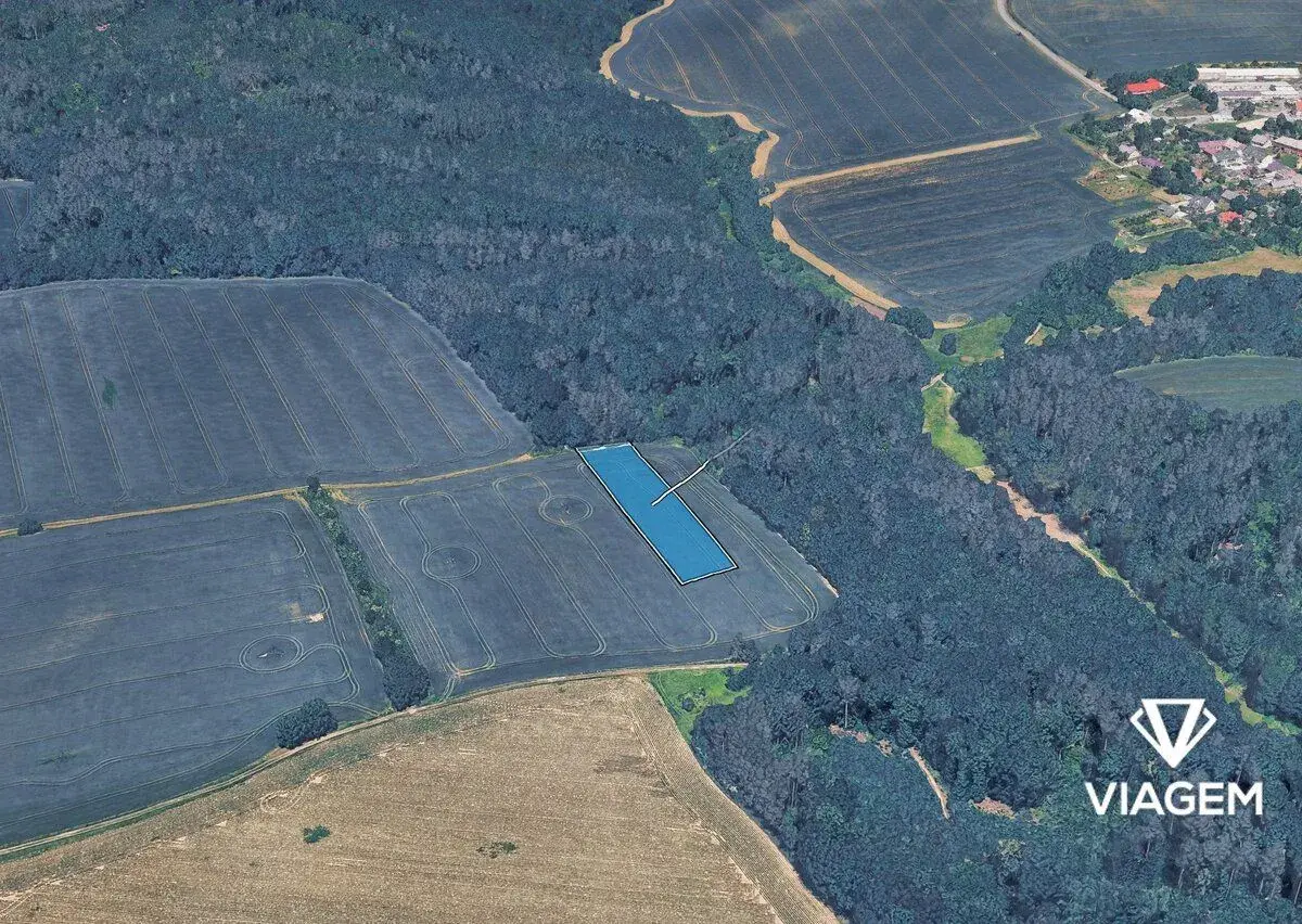 Pole 4 339 m², Podíl 28 % o výměře 1 205 m²
