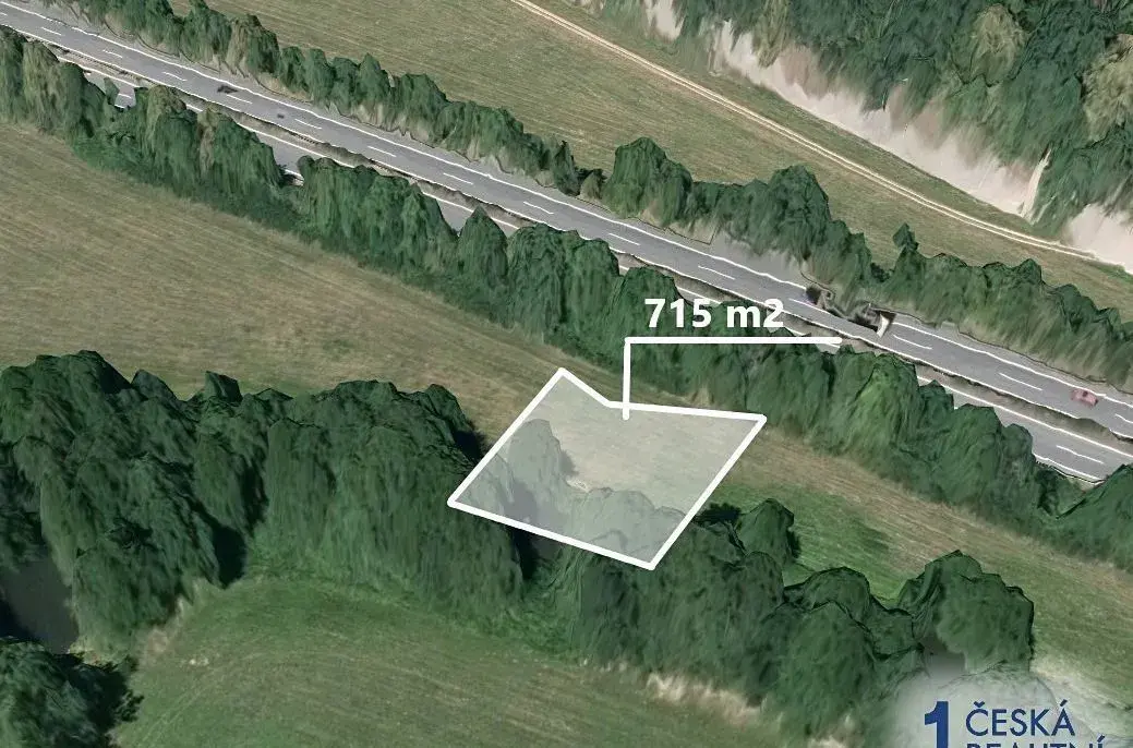 Nemovitost – 715 m², pozemek 715 m²
