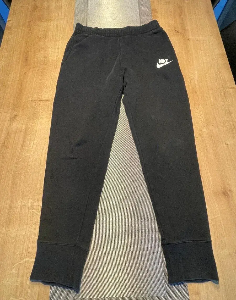 Tepláky NIKE