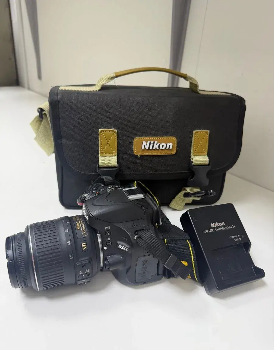 Nikon D5100