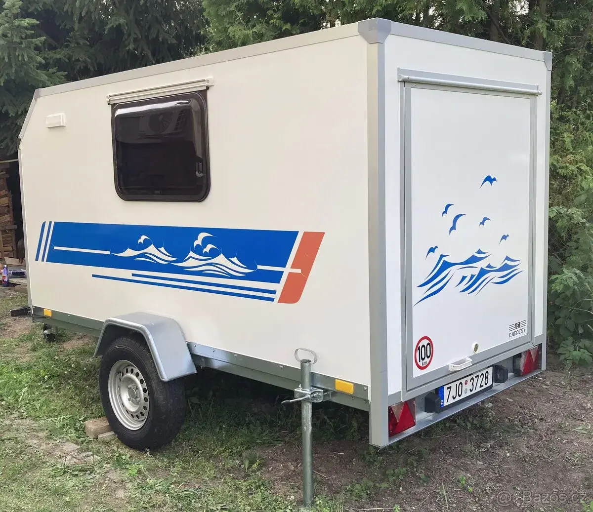karavan Niewiadów Everest BS750