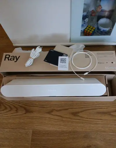 Sonos Ray – bílý soundbar, perfektní stav