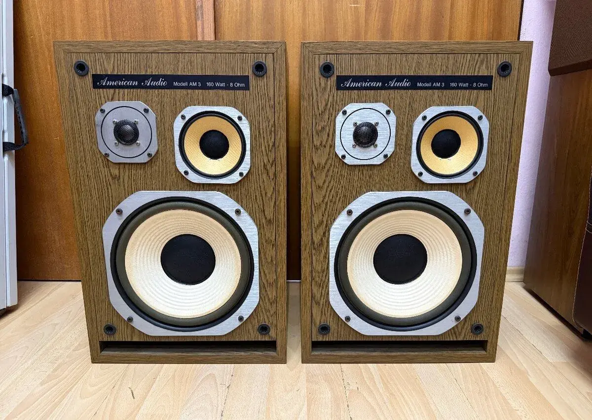 GLOBE tronier american audio