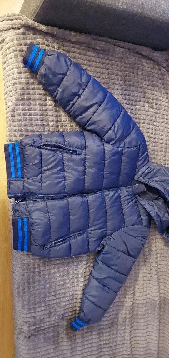 Dětská zimní bunda Alive Aldi s kapuci velmi pekna