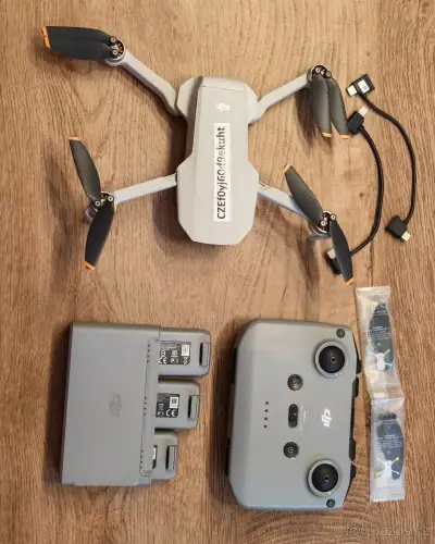 DJI Mini 2 Fly More Combo + VELKÉ PŘÍSLUŠENSTVÍ (4K,