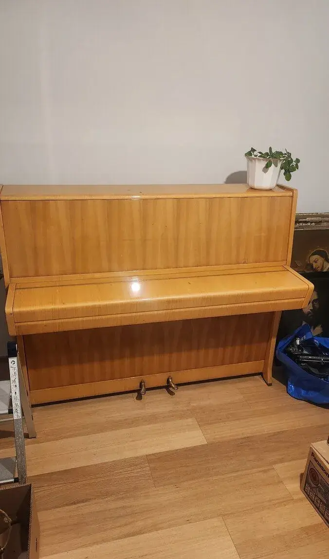 Pianino Petrof r.v.1972
