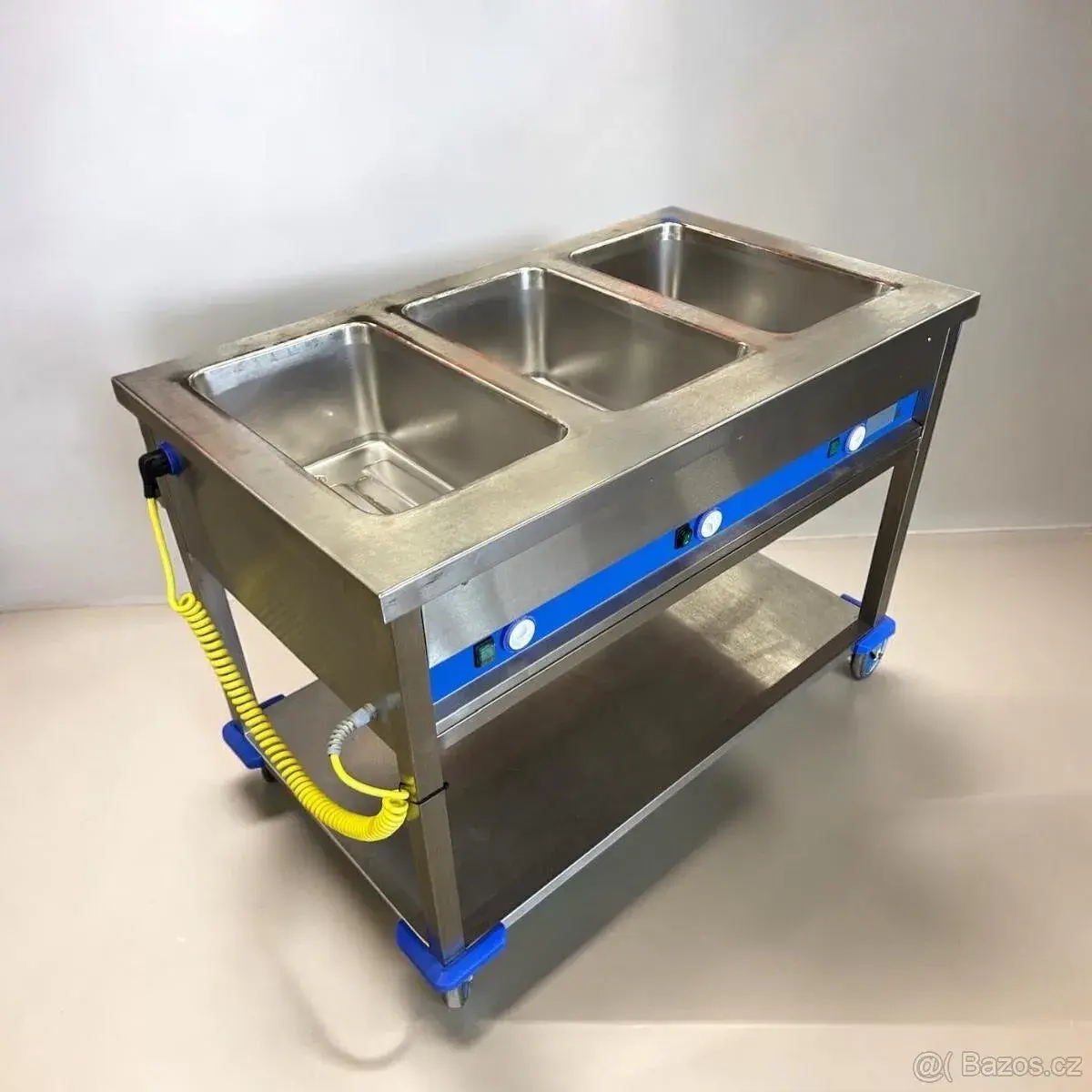 POJÍZDNÁ VODNÍ LÁZEŇ / VÝDEJNÍ VANA 3× GN 1/1