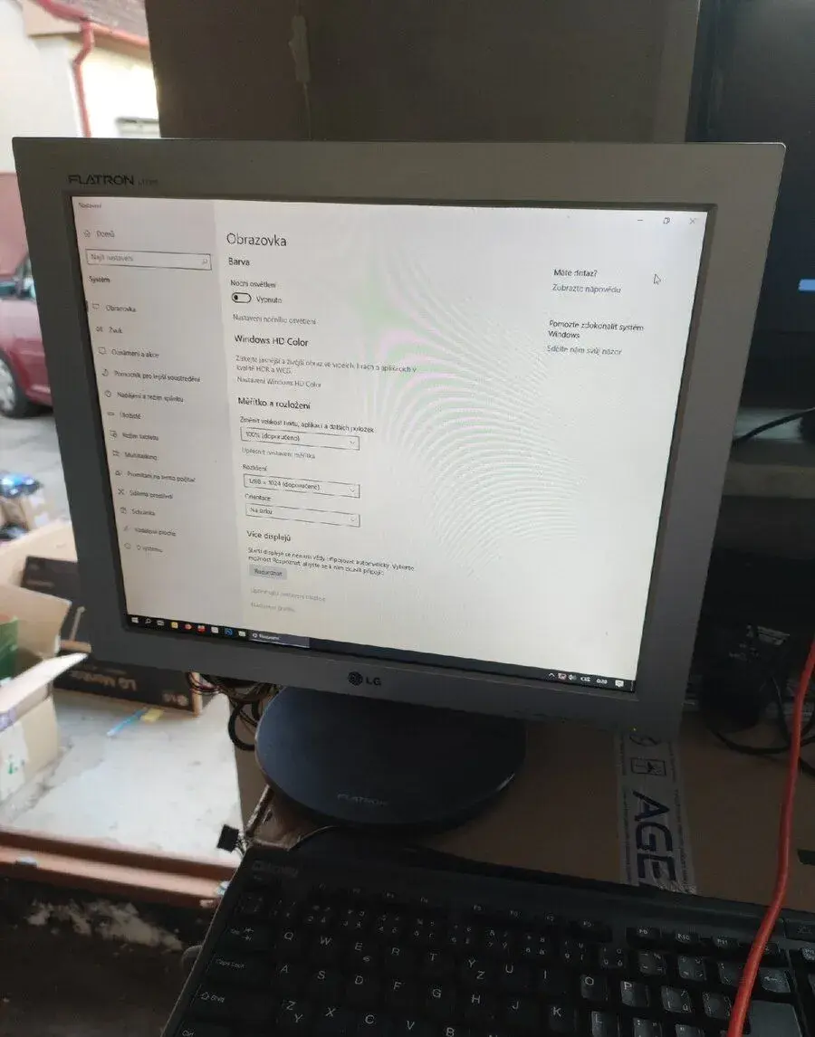 Monitor lg flatron 17" L1730B 1280 x 1024