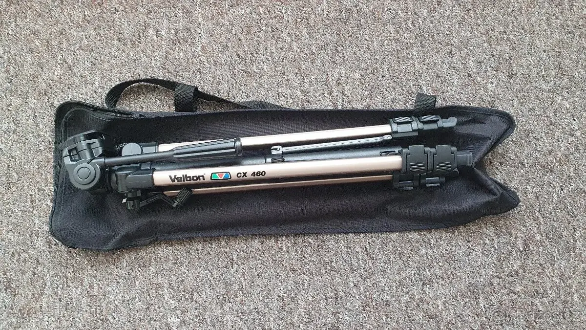 F&V S100A slider, Velbon,Makro blesk / světlo RF-550D
