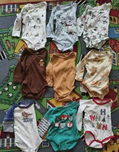 Chlapecké body s dlouhým rukávem 62-68 (3-6 měsíců)