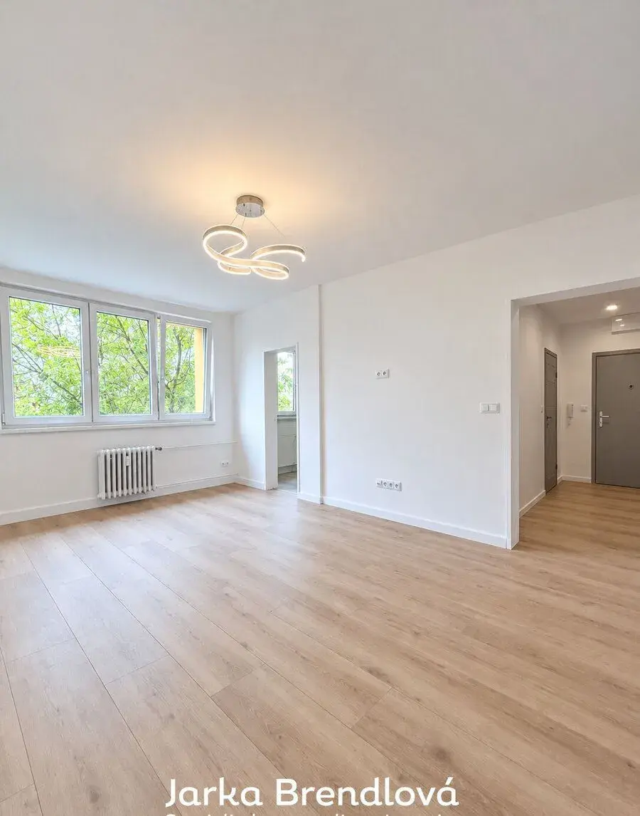 Pronájem bytu 2+kk 54 m² Dr. Martínka, Ostrava - Hrabůvka