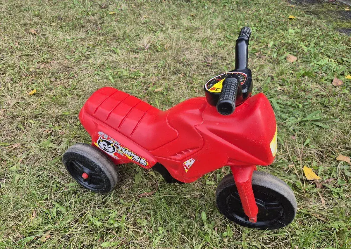 Odrážedlo Yupee enduro male červené