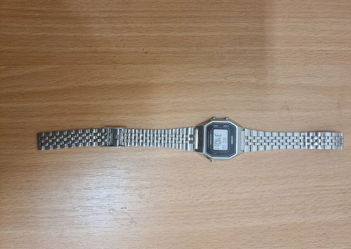 Dámské retro digitálky CASIO LA680WE - Vintage - funkční