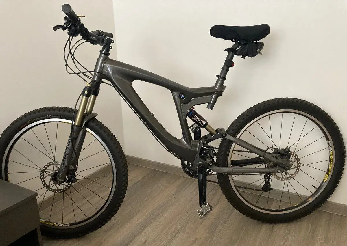 BMW Mountainbike Enduro-26" celoodpružené