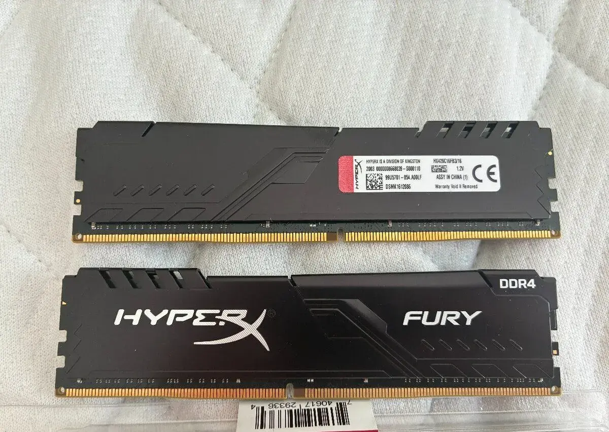 Kingston HyperX Fury 16GB DDR4-2666 (3 ks) – Praha