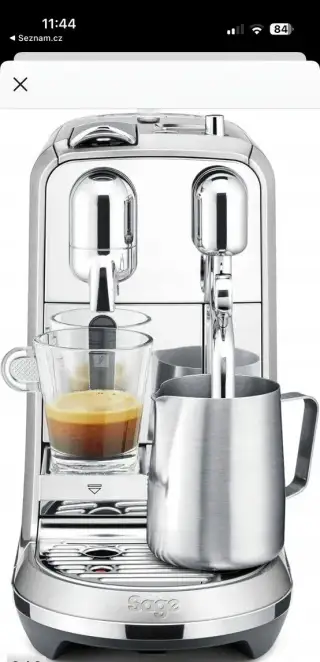 Nespresso kávovar