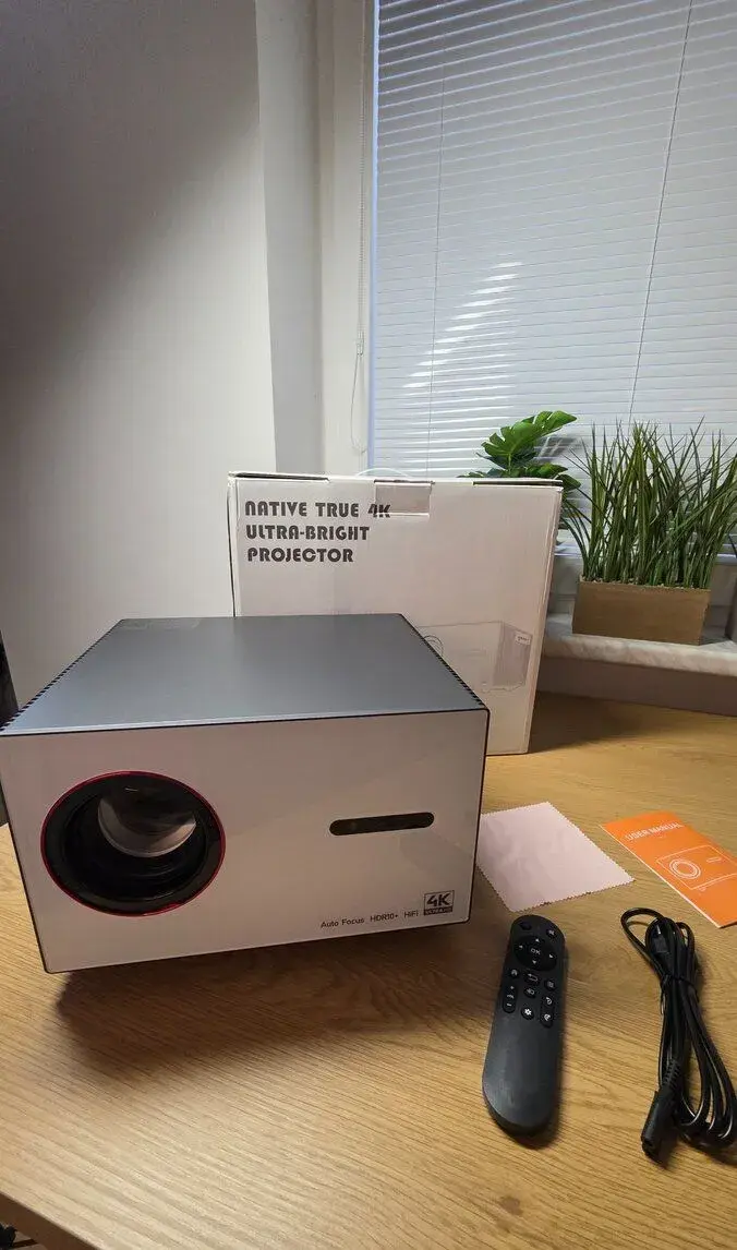 4K projektor ProjeStar Cine4K Top Stav