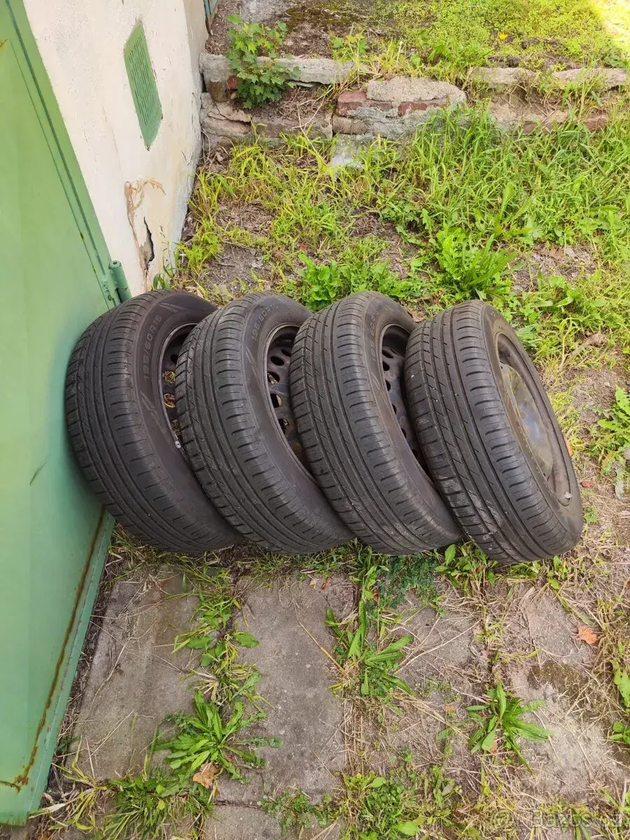Letní pneu 195/60 r16 89V