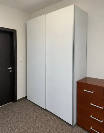 Šatní skříň IKEA