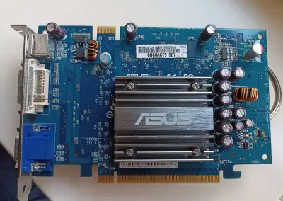 grafika ASUS EN7600GS Silent HTD, 512 MB