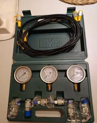 Sada pro hydraulické tlakové zkoušky 6 adaptérů