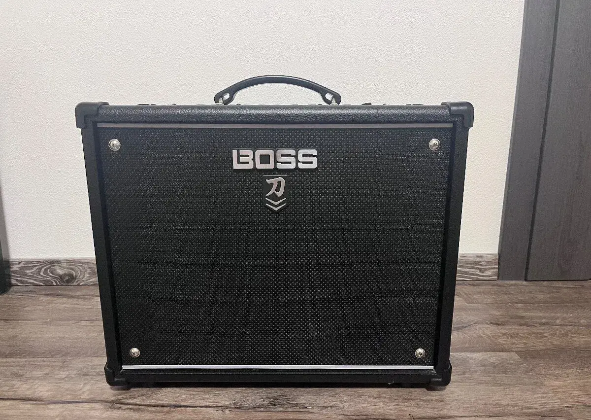 Kytarové kombo Boss Katana 50 MkII