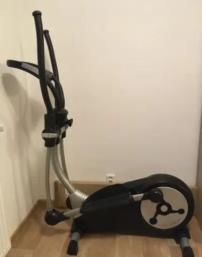 ELIPTICKÝ TRENAŽER KETLLER VERSO 100