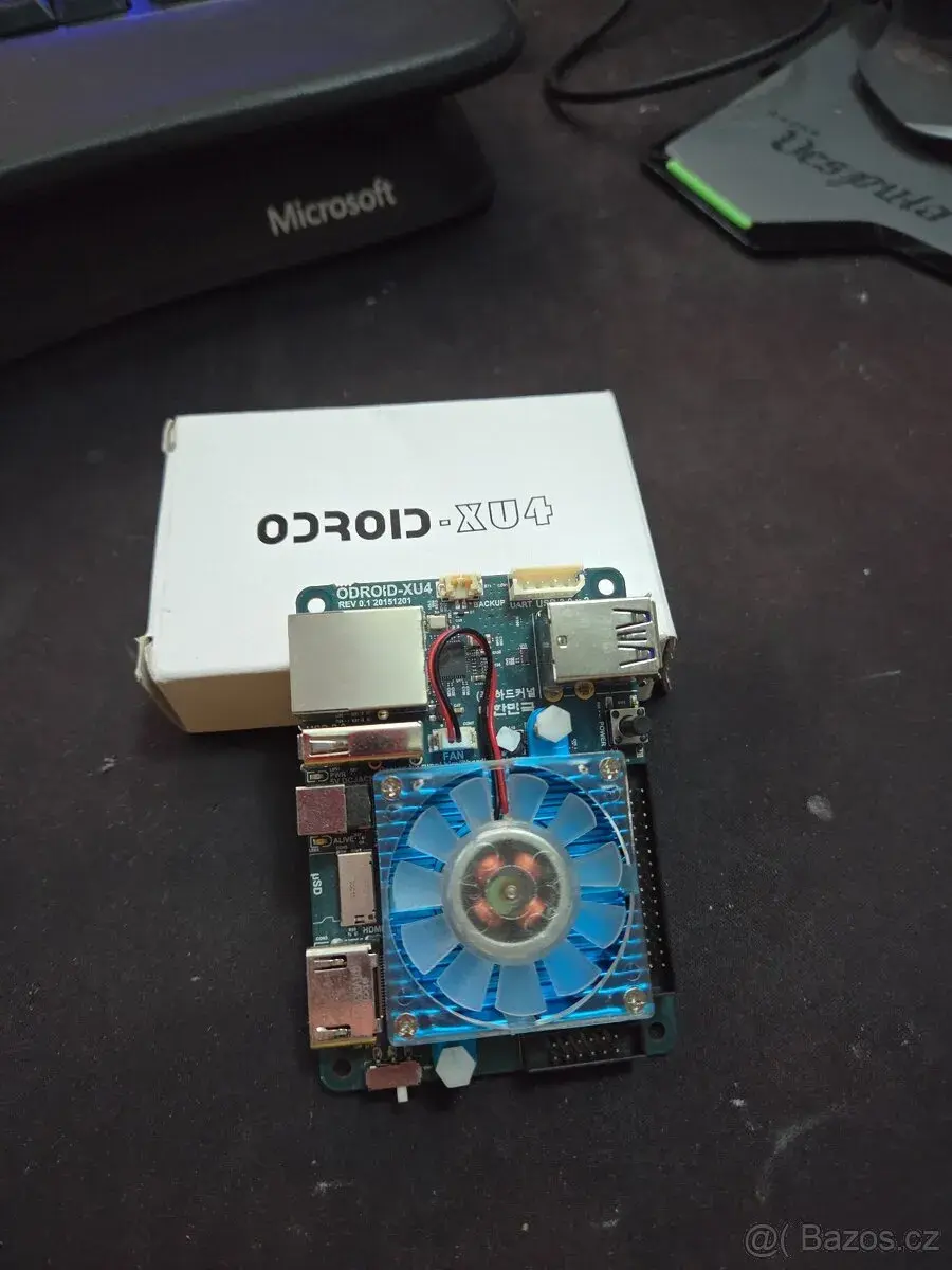 ODROID-XU4 -