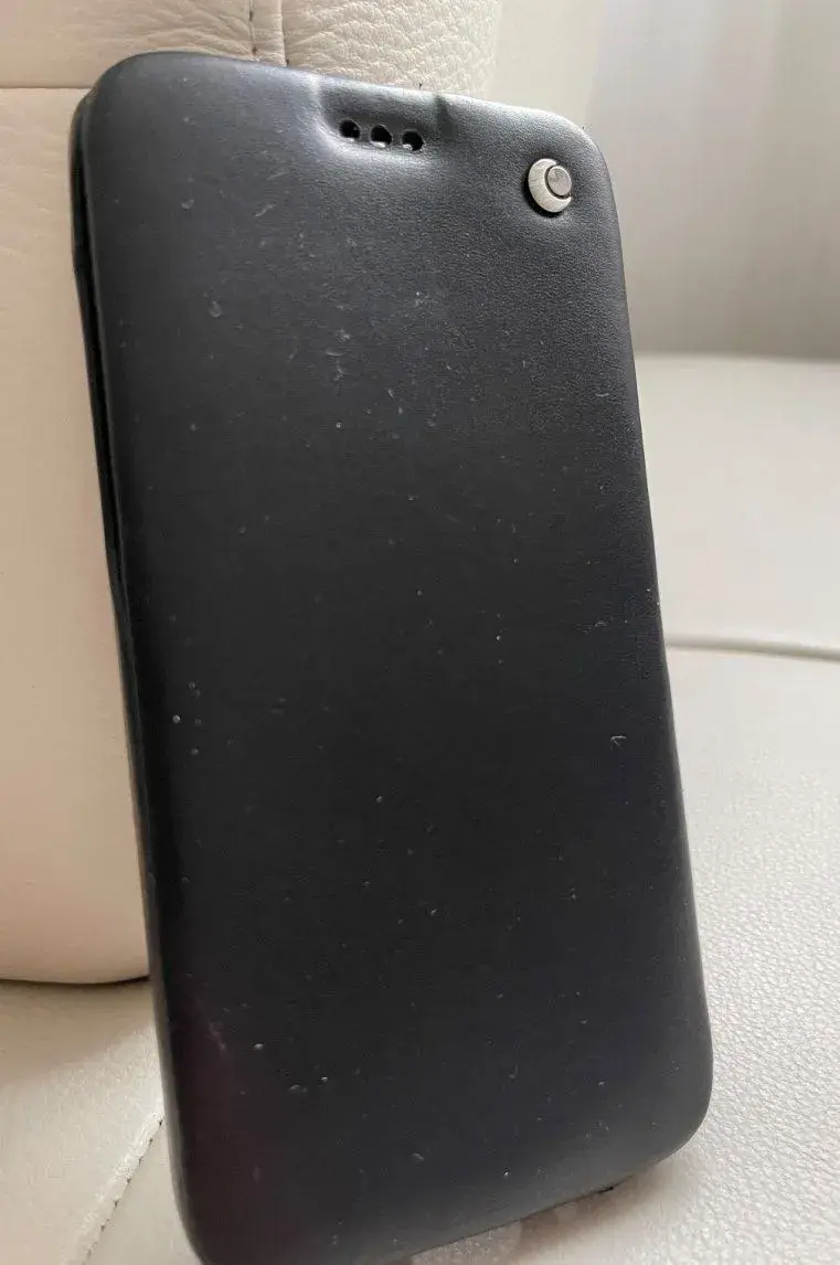Noreve Vertical flap pouzdro pro iPhone X