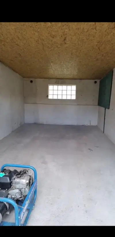 Prodám garáž