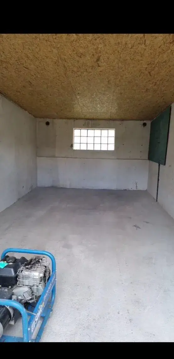 Prodám garáž