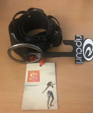 Nový dámský pásek Rip Curl, vel. M/L