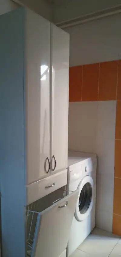 Koupelnová skříň