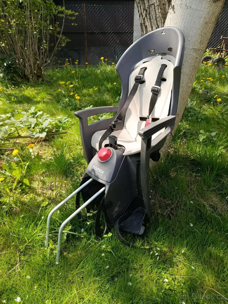 Sedačku HAMAX + dva adaptéry