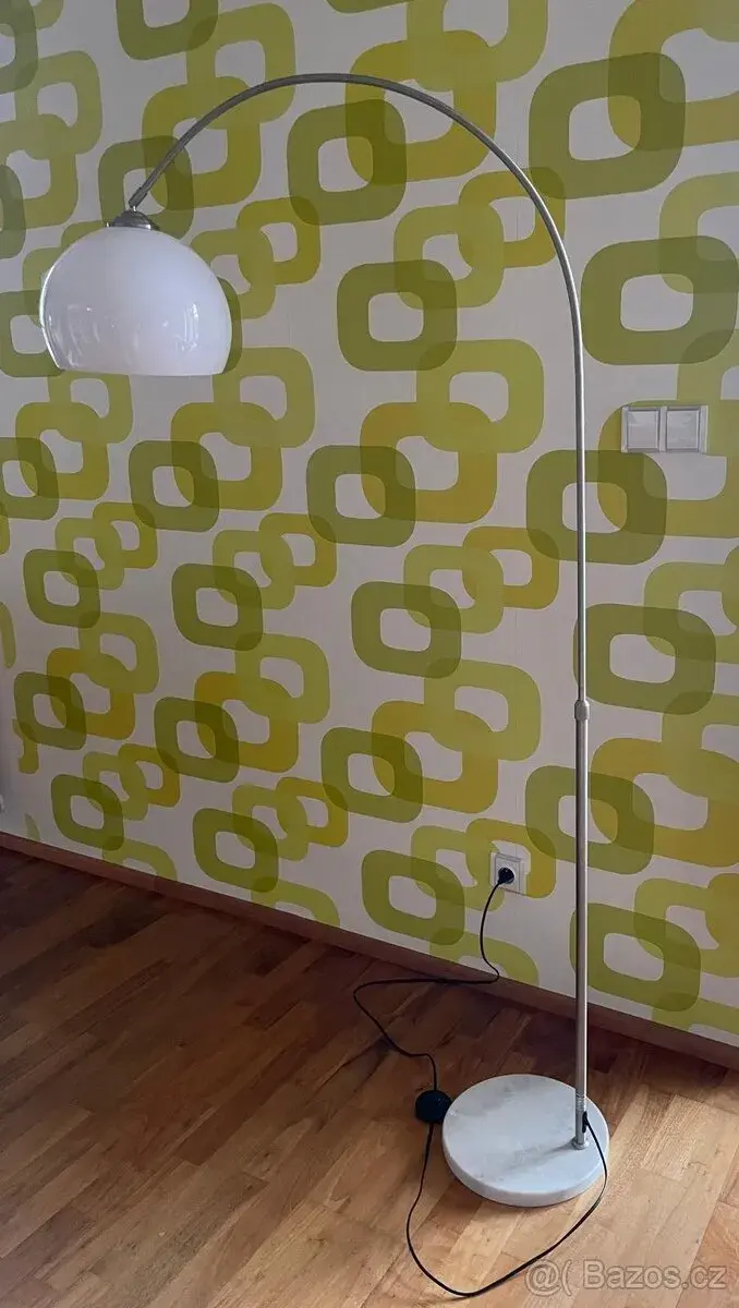 stojací podlahová lampa Globo