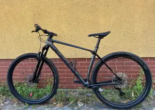 Trek Procaliber 9.5 Black Horské kolo