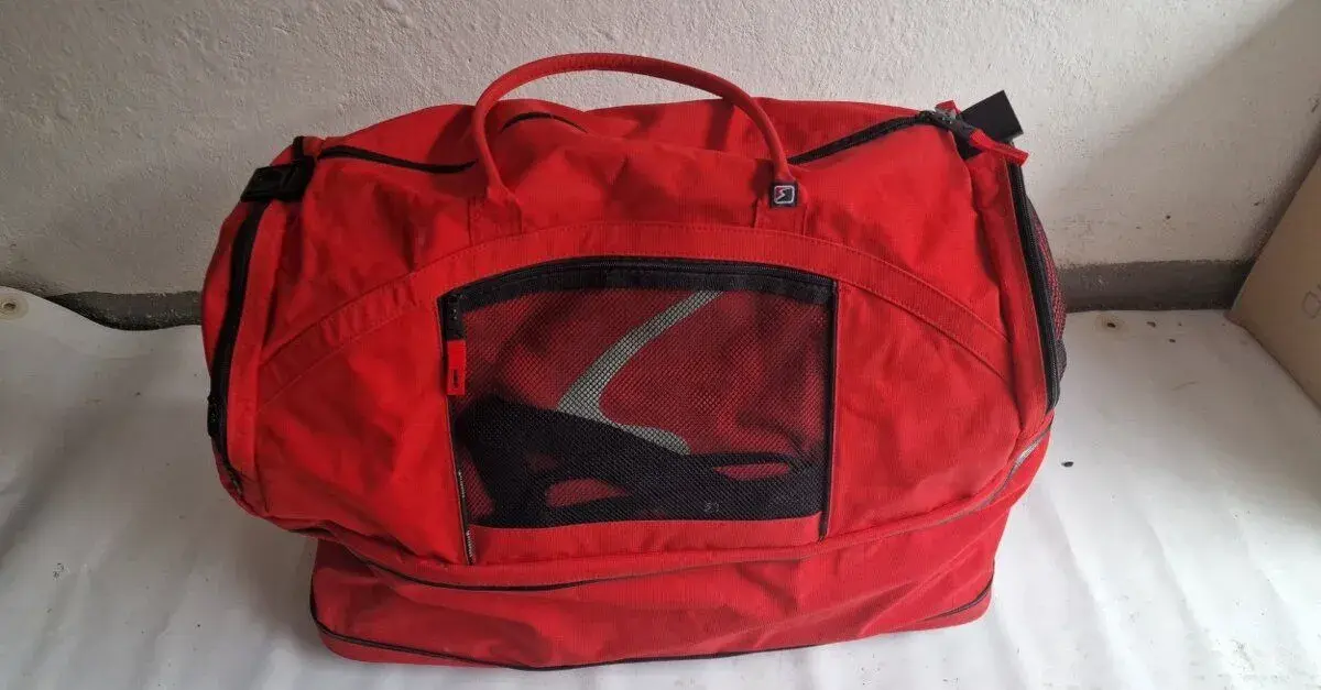 Sportovní taška