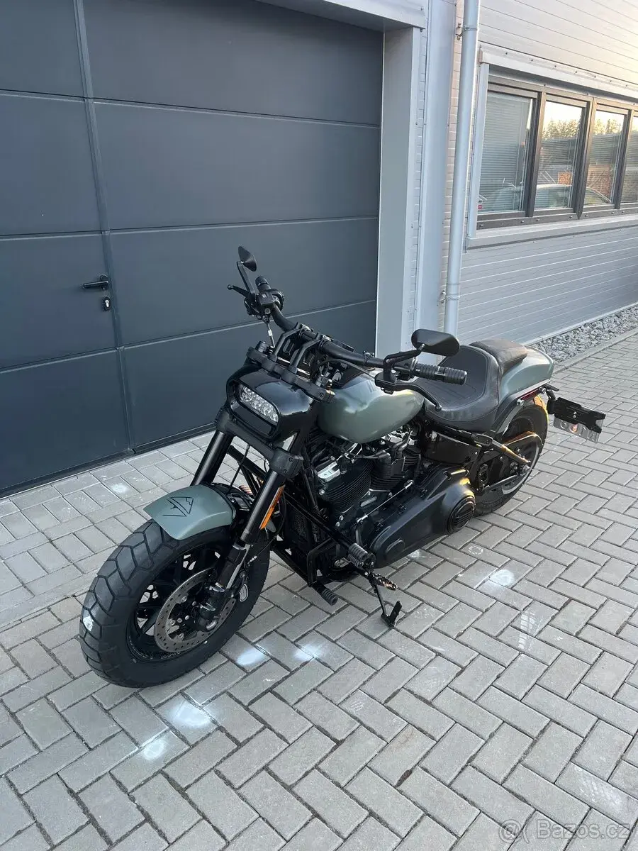 HARLEY DAVIDSON FAT BOB FXFBS 114