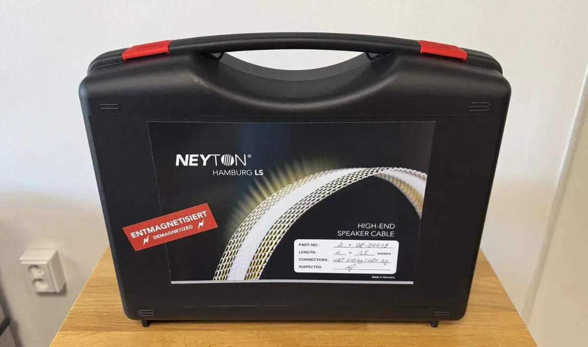 Neyton Hamburg LS - špičkový reproduktorový kabel 2 x 1,5 m