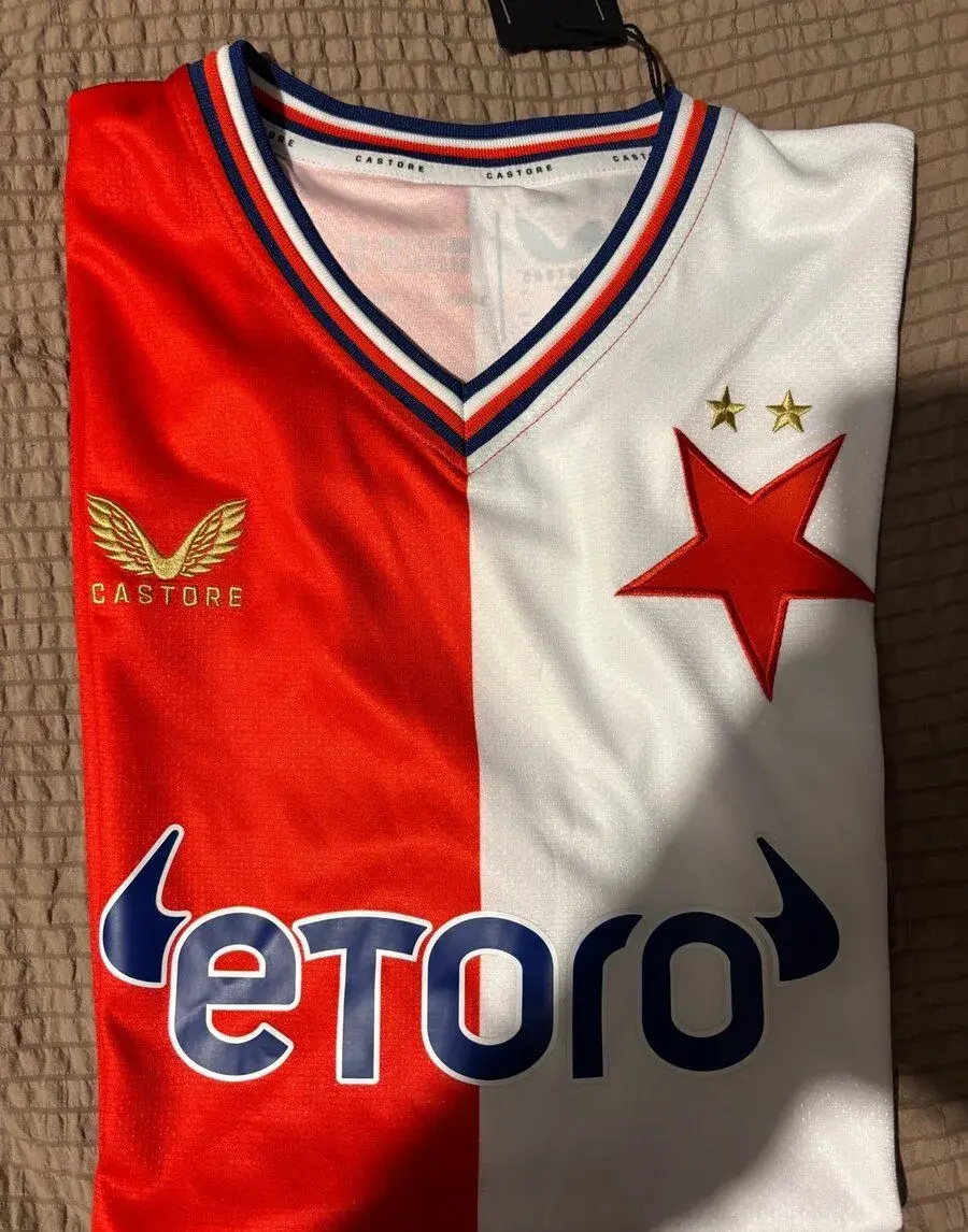 Originální dres Slavia Praha sezona 26/27 s vysačkou