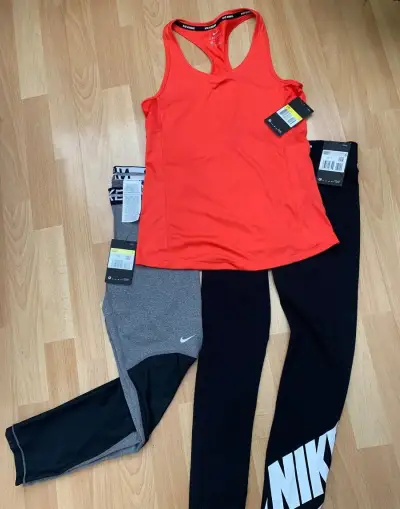 JEN Top,tilko, triko Nike vel.S a XS,leginy prodane