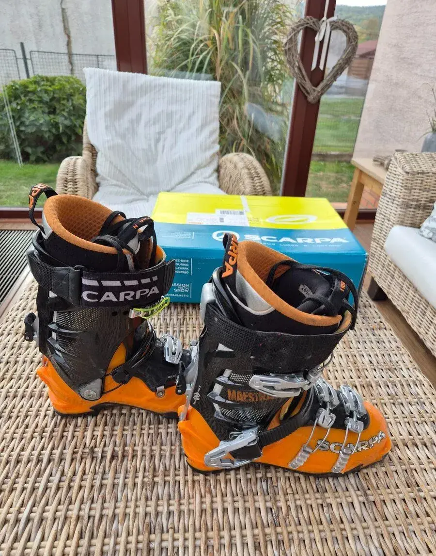 Skialpové boty Scarpa Maestrale - vel 40,0 - 40,5
